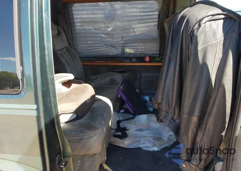 2003 Chevrolet Express Upfitter из США, поврежденный, VIN 1GBFG15T431155118